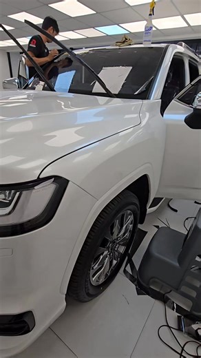 55 shares | Multiple combinations of tints was installed in the wonderful LC300. XenithIR 30 front windshield, XenithIR 15 front windows and the rest was VortexIR 5. Call us at 0917-128-4362, 0917-160-4374, 0977-625-0409 or 8638-7534 | Solar Gard Premium PH | Facebook