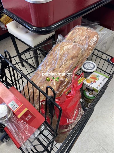 Amplifying Iranian Voices Through Food and Experience