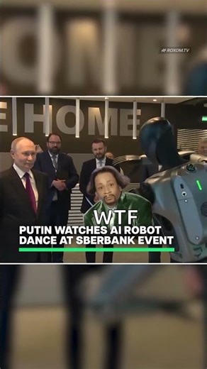 Putin Watches AI Robot Dance At Sberbank Event | RoxomTV News