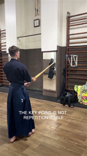Solo practice in kendo. Observing posture, footwork, balance, and intent. #martialarts