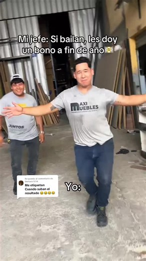 Respuesta a @thetoxic1214 jaja dándolo todo por el bono navideño jaja @Misael ZL 😂🤣🤣😂