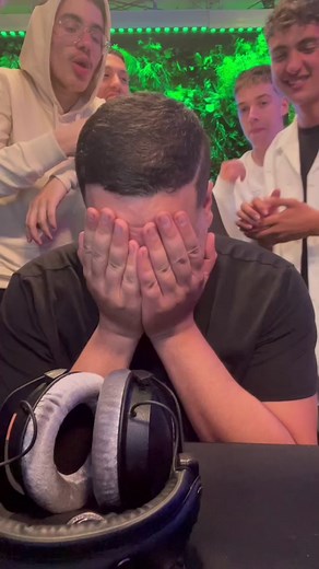 Le jeux des chiquettee #inoxtag #inox #challenges #crouton #pourmoi #jmenblkdeshashtag #mdr #jeux #charliedamelioencaleçon