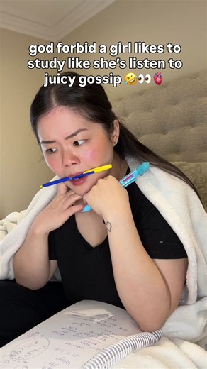 this my new fav way to study, juicy gossip style 💅🏻👀😭 #study #studyhack #student #collegestudent #notetaking