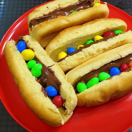 eat Nutella and Peanut M&Ms in Hotdog Bun
