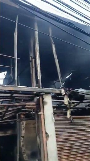 टोखा ५ बसुन्धारा पुरानो इसान हस्पिटल पछाडी लागेको आगो नियन्त्रण पछिको दृश्य। FIRE BRIGADE-TOKHA