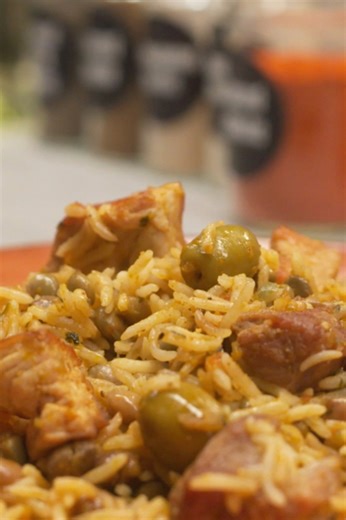 Pork and pigeon peas with sazón rice