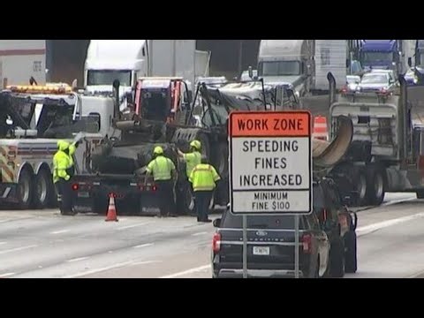 Morning tactor-trailer crash slows Atlanta traffic past noon