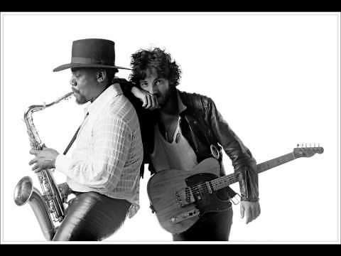 Bruce Springsteen- Jungleland w/ Lyrics