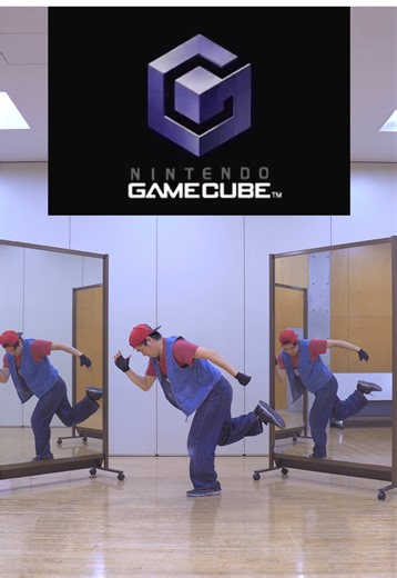 Hitting every beat on the Gamecube Screen #clonedance #gamecube #gamer #nintendo #locking #lockdance