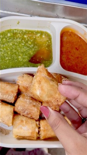 Food challenge:Cheapest vs Expensive Spring Rolls challenge |#food #foodchallenge #momos #springroll