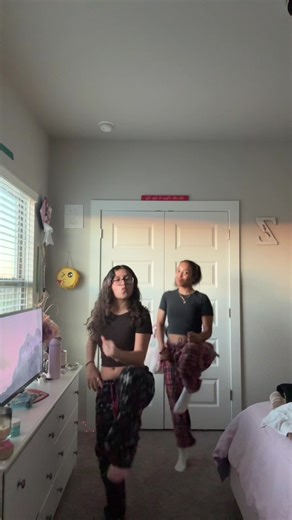 bend it ovaaaaa #fyp#xyzbc #tea#baddies #dance | dance