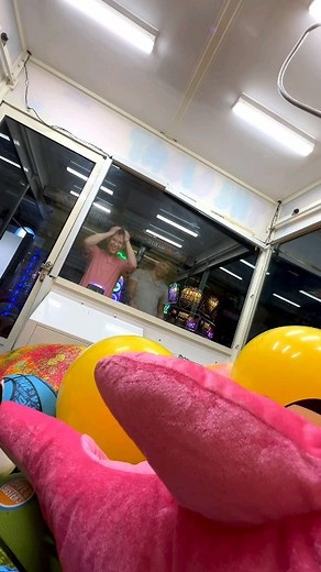 Snuck inside claw machine and they have no idea 😂 | Jojo Sim