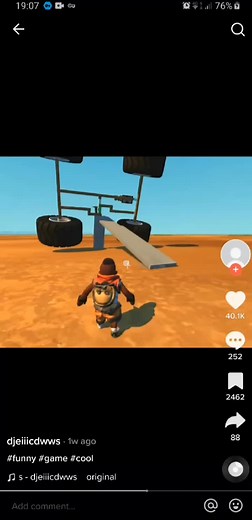 Scrap Mechanic Survival: Navigating a Desert Adventure