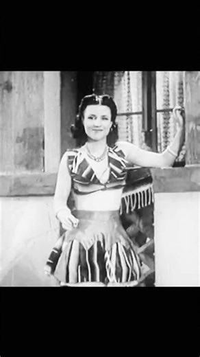 Mexican Hat Dance 1940s Soundie | Rare Vintage Music Video Performance