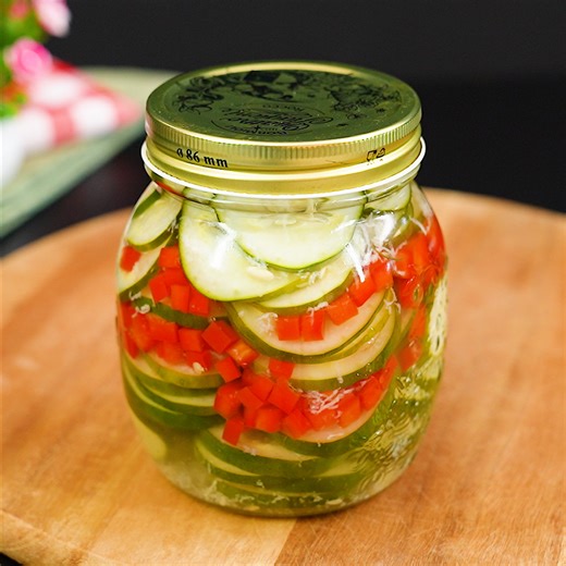 How to make the best homemade cucumber pickles | Kitchen Recipes