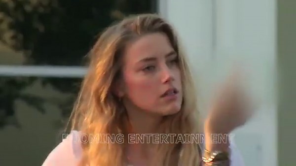 Moments When Famous Hollywood Celebrities Prank Each Other