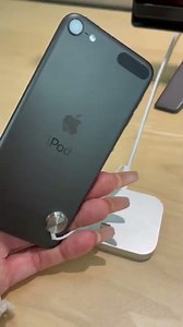 Apple iPod Touch 7th Generation (NEW!)