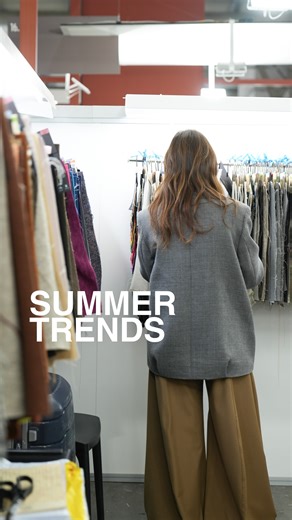 MANIFATTURA TESSILE TOSCANA on Instagram: "Milano Unica si è conclusa proprio ieri, questo video è un riassunto della collezione che abbiamo pensato, progettato e infine creato. I trend principali per la stagione primavera estate 2027 sono: tri-dimensionalità, fluidità, trasparenza e colori. Abbiamo comunicato con voi tramite essa, esprimendo la nostra creatività e lungimiranza per il futuro. Vi ringraziamo per essere passati a trovarci, ci vediamo a luglio con la collezione Autunno Inverno 2027