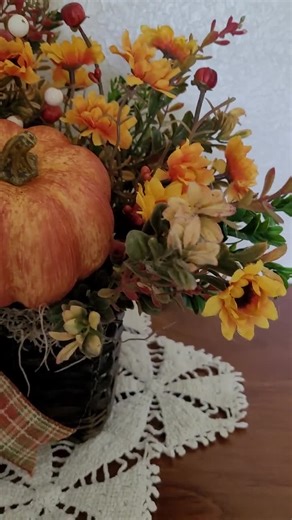 Fall Arrangement for Your Autumn Decor. Fall Arrangement With Fall Leaves, Mini Sunflowers, Fall and Green Boxwood With Bow. - Etsy