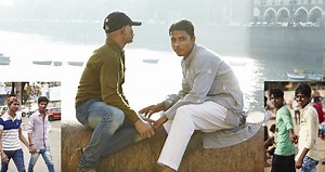 Photographer Captures Why Indian Men Hold Hands With Each Other