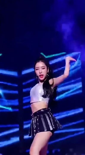 Too Hot To Handle: This K-Pop Idol's Short Skirt Performance . #shorts