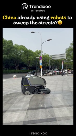 SHOCKING! China Is Using Autonomous Street Sweeping Robots in Counties?!