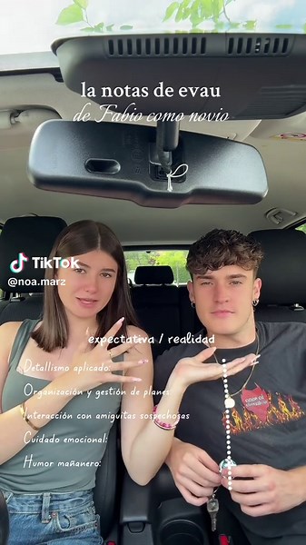 Reacciones y notas de la EVAU: ¿qué piensan las chicas?