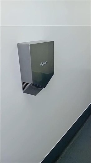(Replacement) Dyson V HU02 Hand Dryer ♿️🚼, Indoor Market near Arcades Shopping Centre