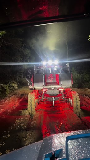 Hitting digs on the main trails at flood nats #mudnationals #mudnats #fyp @audioformz @Hilldy1CWT