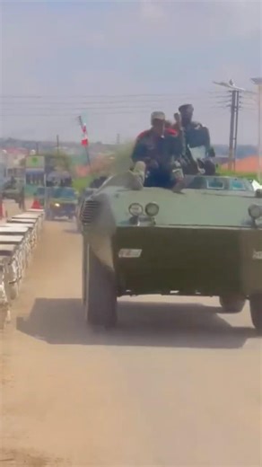 Geesiyada qaranka allow garabkooda gal ♥