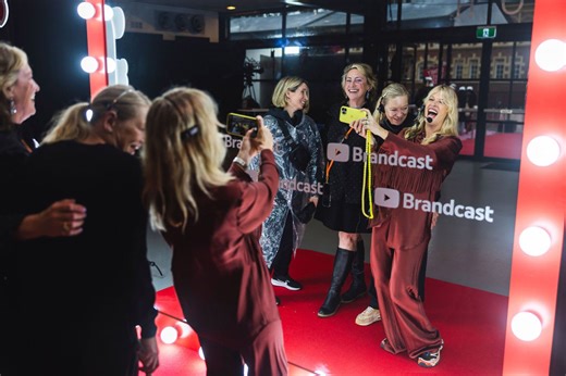 YouTube cements its position as Australia's top streaming platform, dub your videos to multiple languages with new audio tool