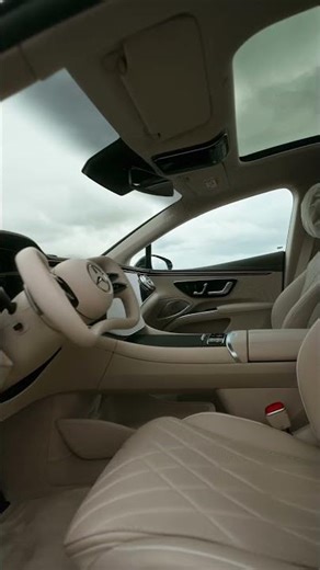 Découvrez le Nouvel EQS : prêt à redéfinir les standards de la mobilité électrique.