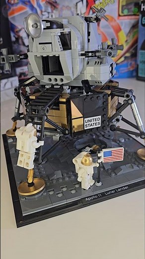 LEGO Creator Expert NASA Apollo 11 Lunar Lander 10266