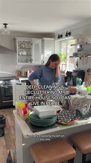 Deep Cleaning and Decluttering for a Peaceful Home