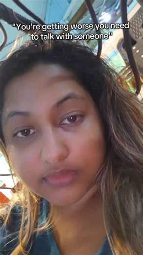 🧚falesha🧚 (@falesha_zara)’s video of surgeon talking about patient