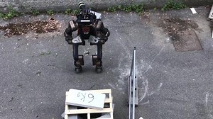 The Centauro robot consists of a four-legged base and an anthropomorphic upper body. It is capable of performing robust locomotion and harsh interactions that may be necessary during disaster relief tasks. It is also able to break wood pieces. Image/video credits: Dynamic Legged Systems lab of the Istituto Italiano di Tecnologia (IIT) We strive to get permission for each peace of content we share, and give credits to the rightful owner. If you feel this is not the case, please send us a DM so we