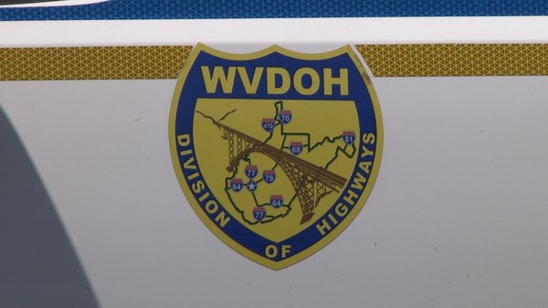 Mason County road reopened to one-lane traffic