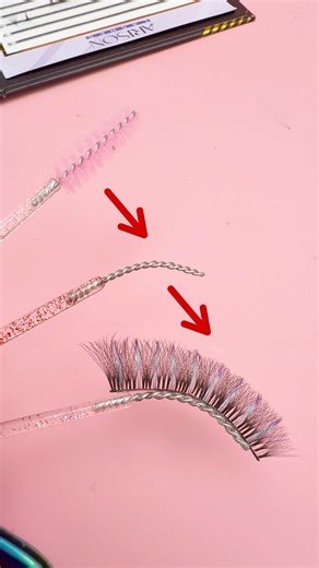 Build a Lash Display Stand from an Old Spoolie 💡