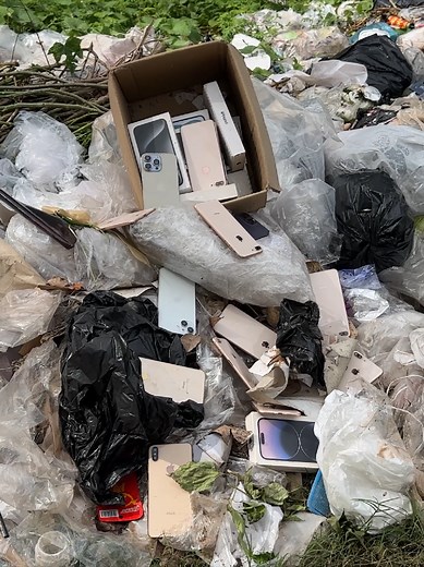 Discovering iPhones at the Landfill: A Shocking Find