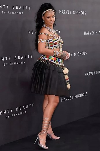 Zulu Girls unite... RIHANNA.💜 #fypシ゚viralシfypシ゚viralシalシ #viral #rihanna #fentybeauty #zuluculture | Phumzile Mwelase