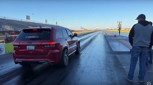 World's Fastest Jeep Grand Cherokee Trackhawk Does 8-Second Quarter-Mile Runs