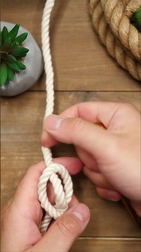 Marlinspike Hitch | HOW TO #shorts