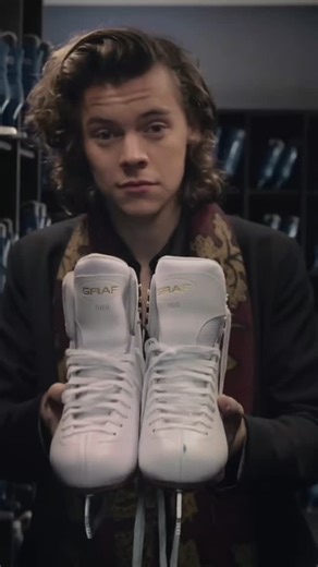 Oscar Buckley on Instagram: "One Direction / Night Changes 🖤 Buy 1D merch with a discount Use 1DOT5 coupon code for discount Free shipping worldwide 🌎 Link is in my bio! . . . . #onedirection #onedirectioner #onedirectionforever #onedirectioncute #onedirectioninfection #onedirectionedits #onedirectionphotos #onedirectionperfection #onedirectionbestfans #onedirectionvids #onedirectionuniverse #onedirectionupdate #onedirectionfamily #nightchanges #harrystyles #liampayne #louistomlinson #zayn #ni