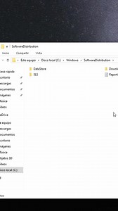 SoftwareDistribution es una carpeta utilizada por Windows Update para almacenar el contenido de las actualizaciones, incluyendo su caché. Y que a veces, no es estrictamente necesario mantenerlo. #windows #update #parati #pc #compu #máquina #equipo #carpetas #directorios #sys | elstef41