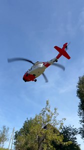 117K views · 1.1K reactions | Sikorsky UH-60 Black Hawk | United States Coast Guard #rc​ #helicopter​ #drone​ #test​ #new​ #banggood​ #blackhawk​ #rchelicopter​ #rescue​ #andrejsturm​ #flight​ #military​ #unboxing​ #fast​ #shortvideo | Andrej Sturm | Facebook