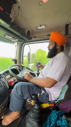 420K views · 12K reactions | Do rupe wali coffee ka Kamal full energy﫡#support #followforfollowback #reel #driver #followｍe | Varaich Roop Vlogs | Facebook