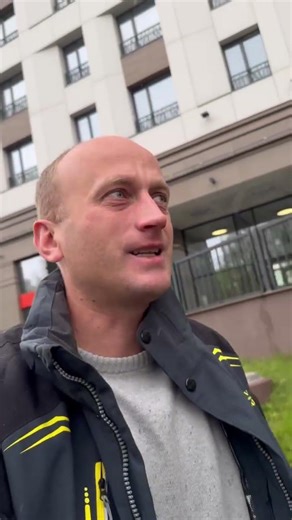 В квартире сложная система умного дома