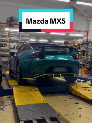 Mazda MX5: Penuh Exhaust dengan Setup Sport