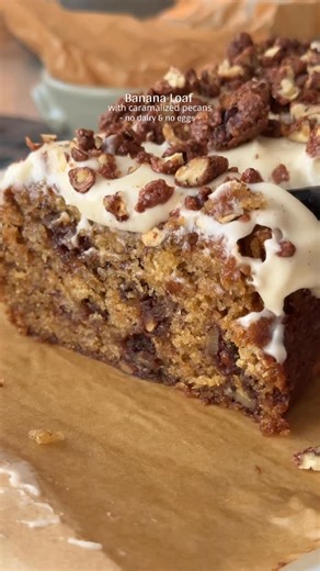 Angela Heckler | Vegan Cake Recipes 🎂 | Comment RECIPE and I’ll send@to you! If you don’t see it, check your privacy settings and click the link in my bio for it ❤️😌 🍌Banana Loaf... | Instagram