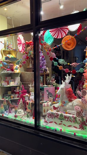 It’s the most magical time of the year at Inkling! Come and see it in person this weekend! #theinklingshop #giftshop #cuteshop #christmas #chicago